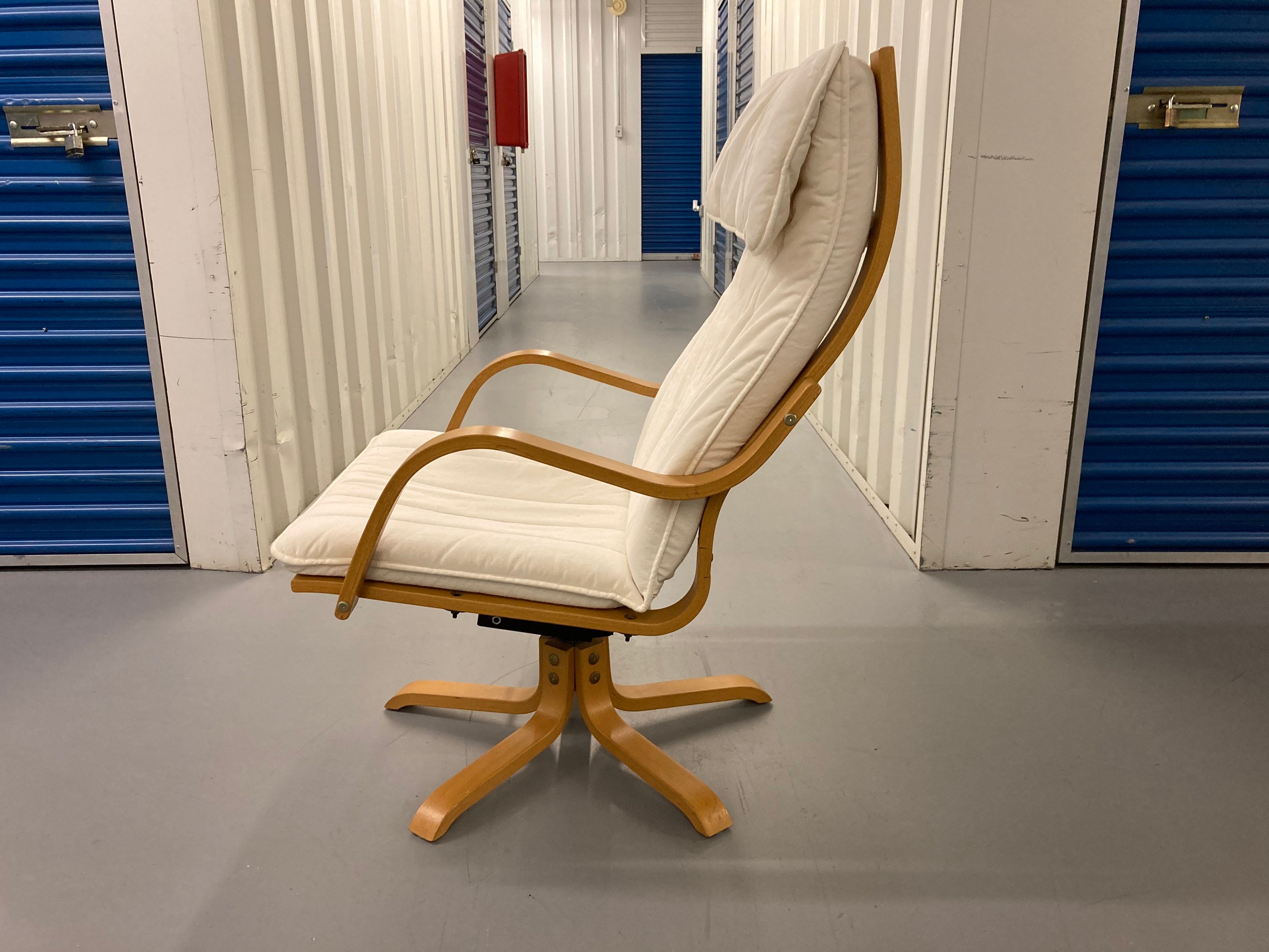 Modern Ikea Poang Armchair Bentwood Chair w/ White Cushion