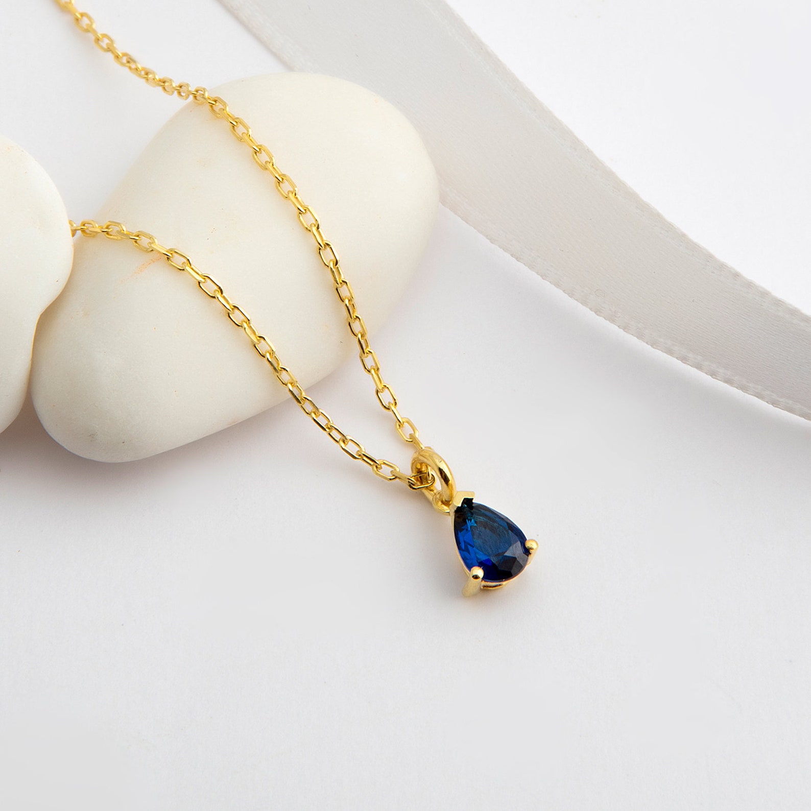 Blue Sapphire Necklace/ Gold Sapphire Necklace/ 14K Solid Gold Etsy