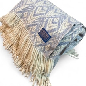 Coperta vintage Pendleton in lana tessuta: fantasia geometrica blu e crema anni '80 (137x152 cm) immagine 2