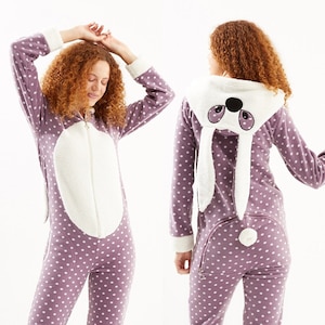 Women's one-piece pajamas