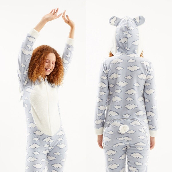 Soft Blue Cloud À motifs À capuchon Dos Zipper Butt Flap Peluche Fleece Combinaison Ensemble de pyjamas pour femmes, Pyjamas combinaison mignon, Cadeaux pour elle