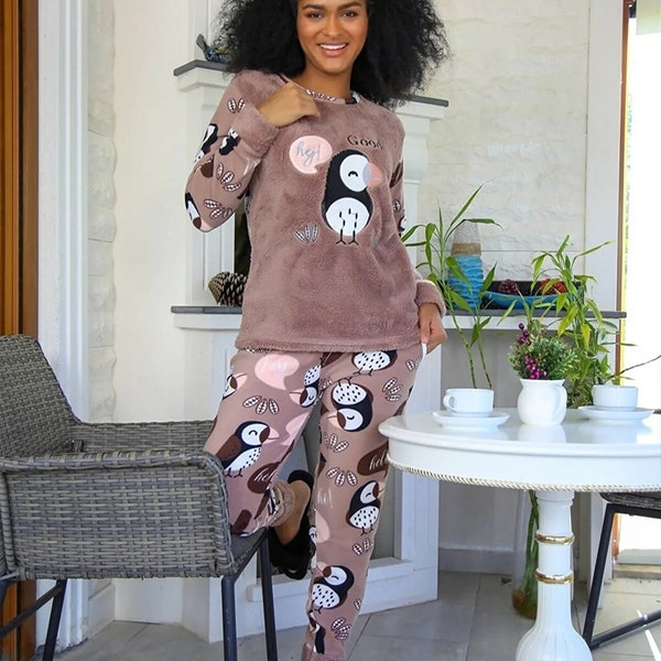 Brown Bird Patterned Fleece Tracksuit Women's Pajamas Set, Casual Lounge Set, Comfy Home Wear, Soft Sleeping Set, Christmas Gifts