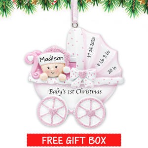 La primera Navidad del bebé 2026, Adorno navideño personalizado para niña con cochecito, Adorno para la primera Navidad, Adorno para recién nacido, Regalo para baby shower imagen 1