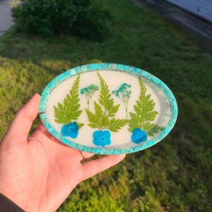 Blue howlite Oval jewelry dish - trinket dish - trinket tray - home decor - dish - resin dish - jewelry display - altar decoration - gifts