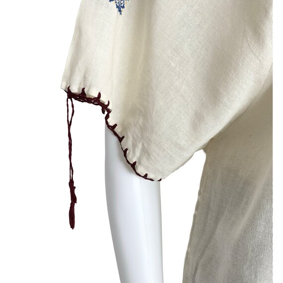 Vintage Hungarian style embroidered peasant blouse - image 3