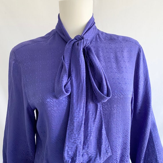 Vintage 80s Dior royal blue silk bow blouse, silk… - image 2