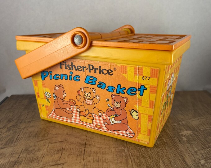 Vintage Fisher Price Picnic Basket 677, 1974 Toy Bear, Bee Flower, Kids School Plastic Food Pail