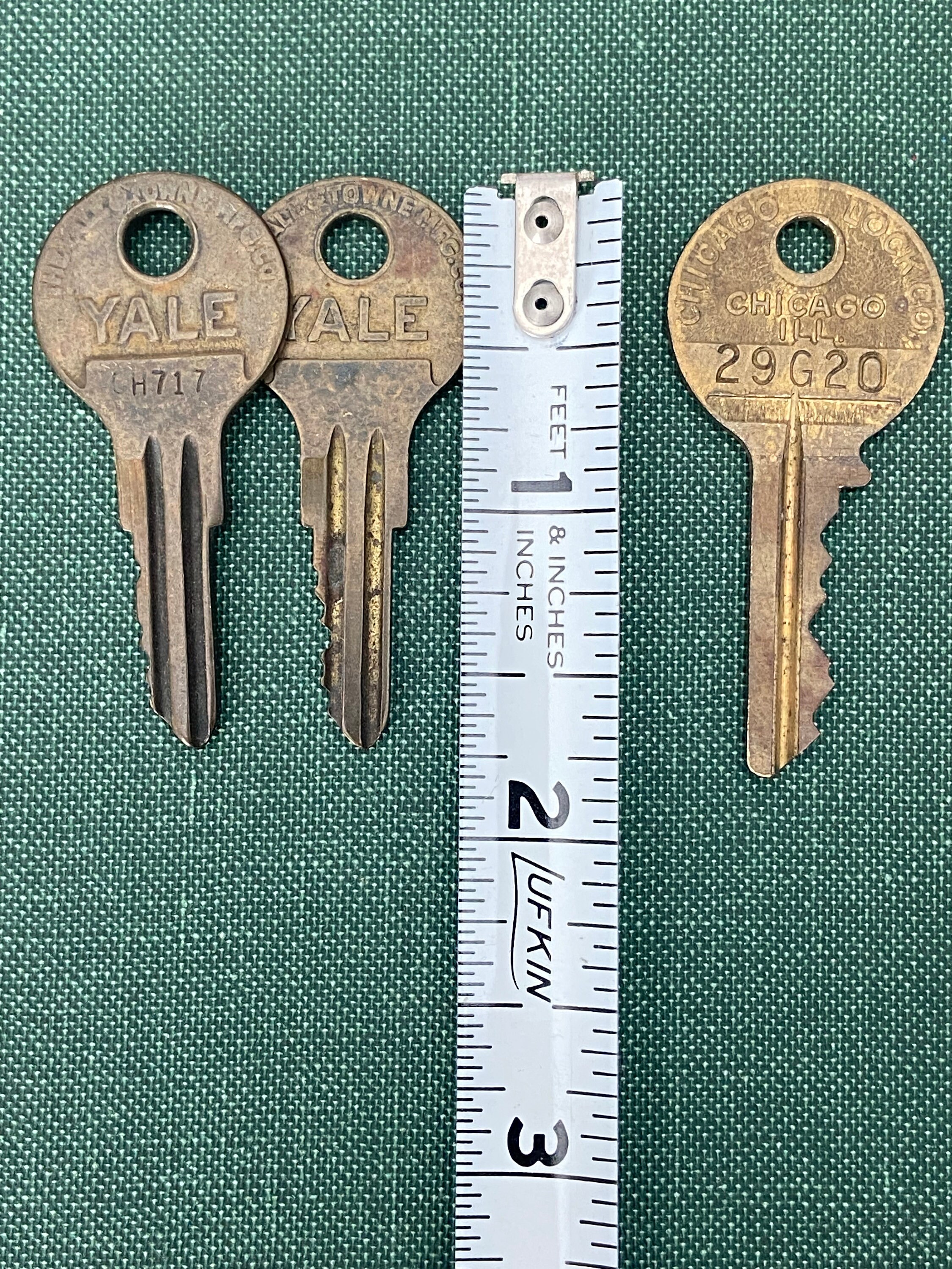 Vintage Brass Keys Yale & Towne Chicago Lock Company Lot Etsy