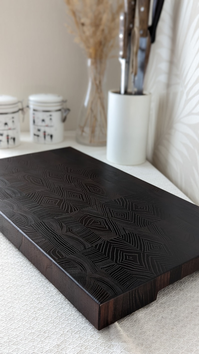ElmWoodUA Thermowood End Grain Cutting Board - Thumbnail 3