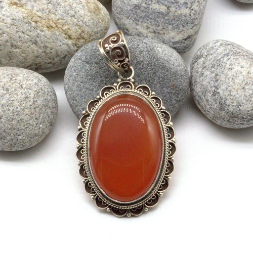 Red Onyx And Silver pendant. Sterling silver 925 handmade Pendant. shops Handmade Jewelry. Unique Vintage Style Pendant