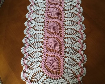 Pink and white pineapple handmade large oblong doily/runner 30.5x14 inches