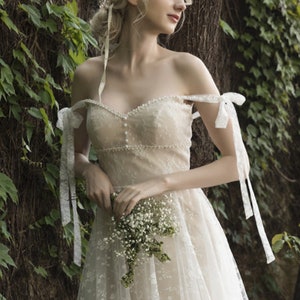 Customized Classic Elegant Lace Wedding V Neckline Bridal Dress Open back A-line Fairy Bridal Dress With Train