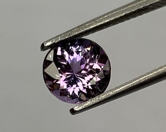 Gema natural de tanzanita redonda facetada: piedra zoisita de 7 x 7 mm