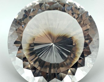 Natürlicher Kristallquarz Jumbo-Größe Rundschnitt Natürlicher Kristall Große Größe Runder facettierter Kristall zum Großhandelspreis Jumbo Crystal.