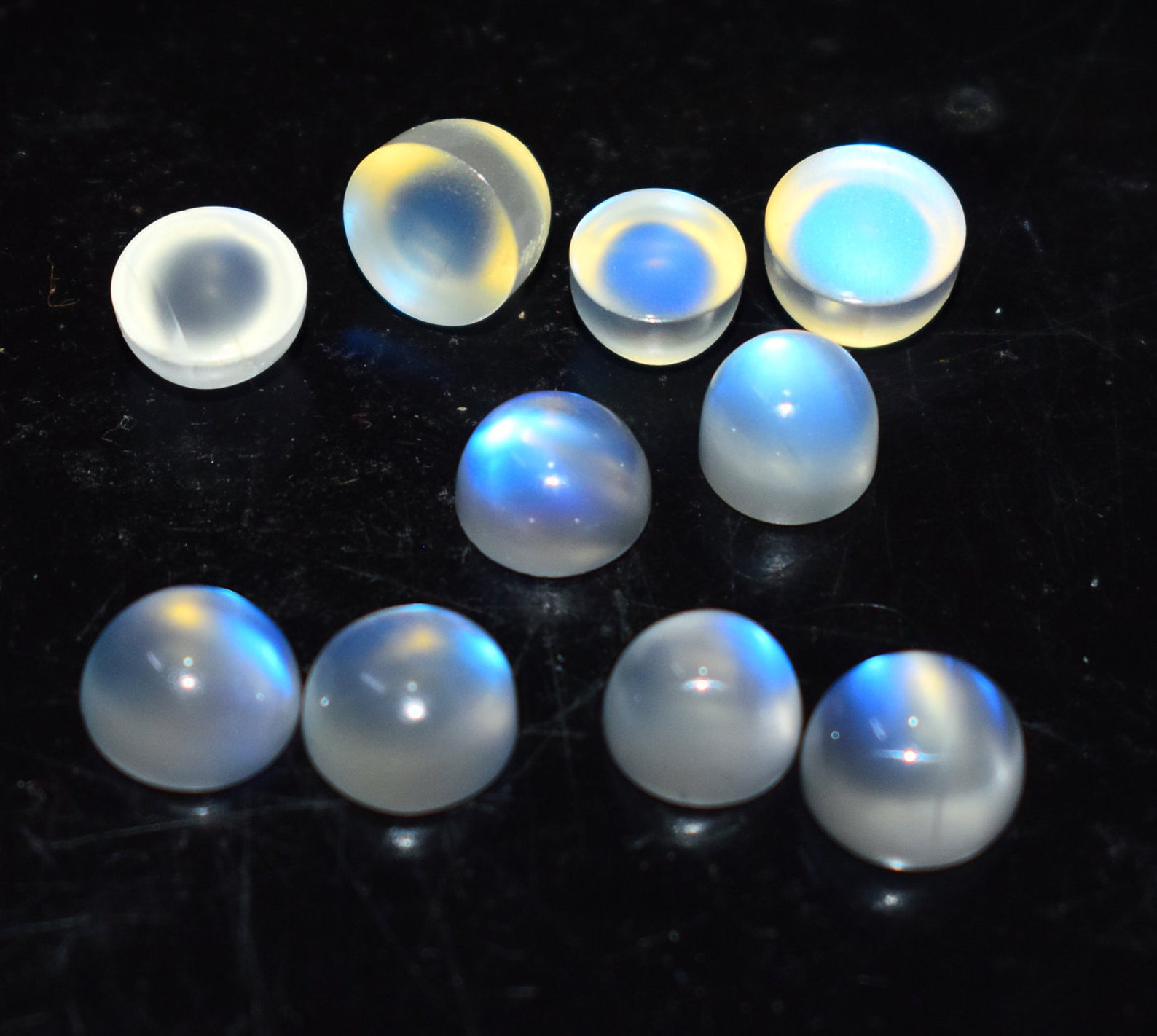 Natural Blue Moon Stone, Blue Moonstone Round, Moon Stone Round, 11pcs 8mm to 9mm Round, Blue