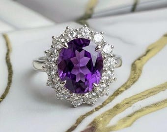 Ovale amethistring met diamanten halo, massief zilveren vintage stijl statement ring, februari geboortesteen sieraden, unieke verlovingsring