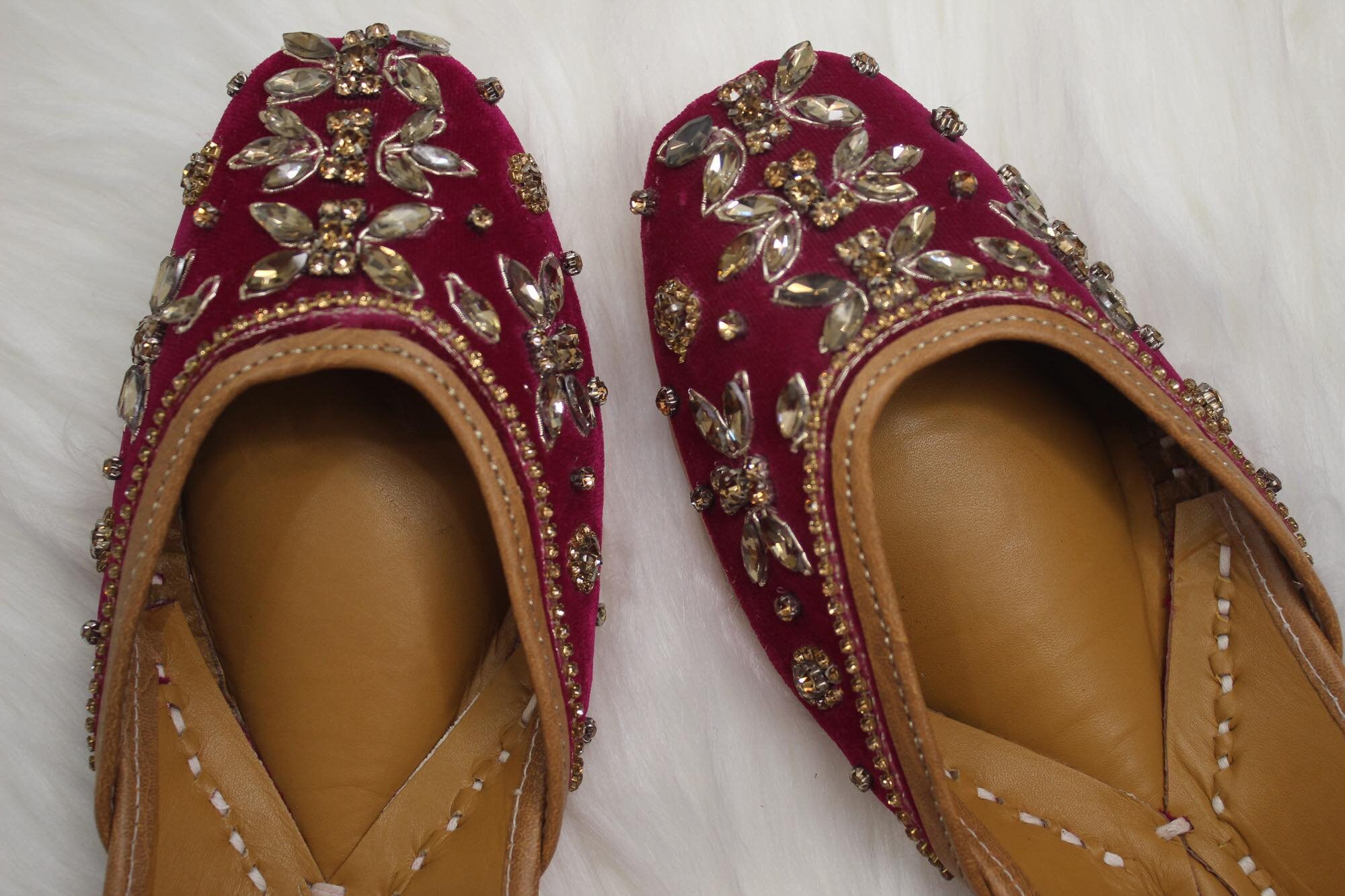 Punjabi jutti design cheap with price