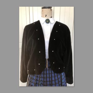 Blazer velvet black Swarovski stones vintage