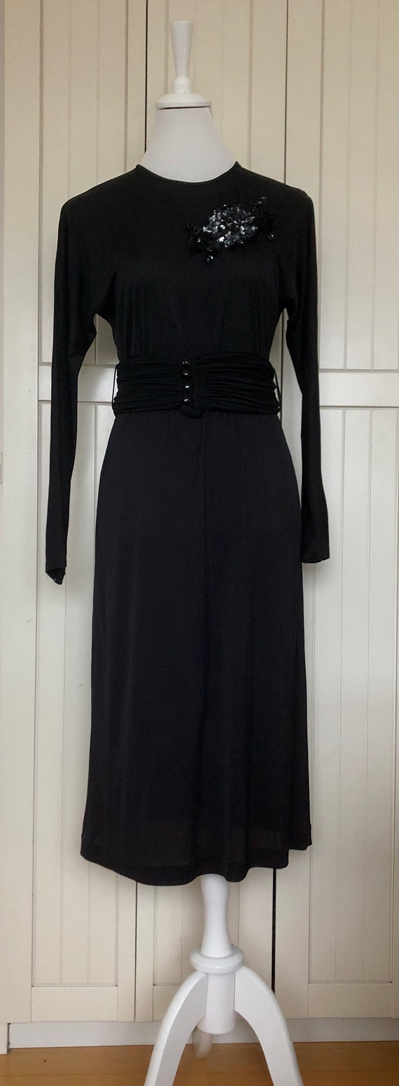 VTG 'LUCIE LINDEN' BULGARIAN FOLK BLACK EMBROIDERED VELVET CROPPED WAISTCOAT S 8