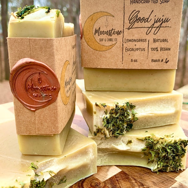 Good JuJu Soap Bar - Handmade Soap - Pure + Natural Ingredients - Cold Process Soap – Lemongrass + Eucalyptus Essential Oil - Cocoa Butter