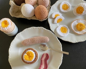 LES OEUFS au crochet pour dinette ludique et faire semblant, apprendre les aliments et cuisiner en s'amusant. décoration pour la cuisine.