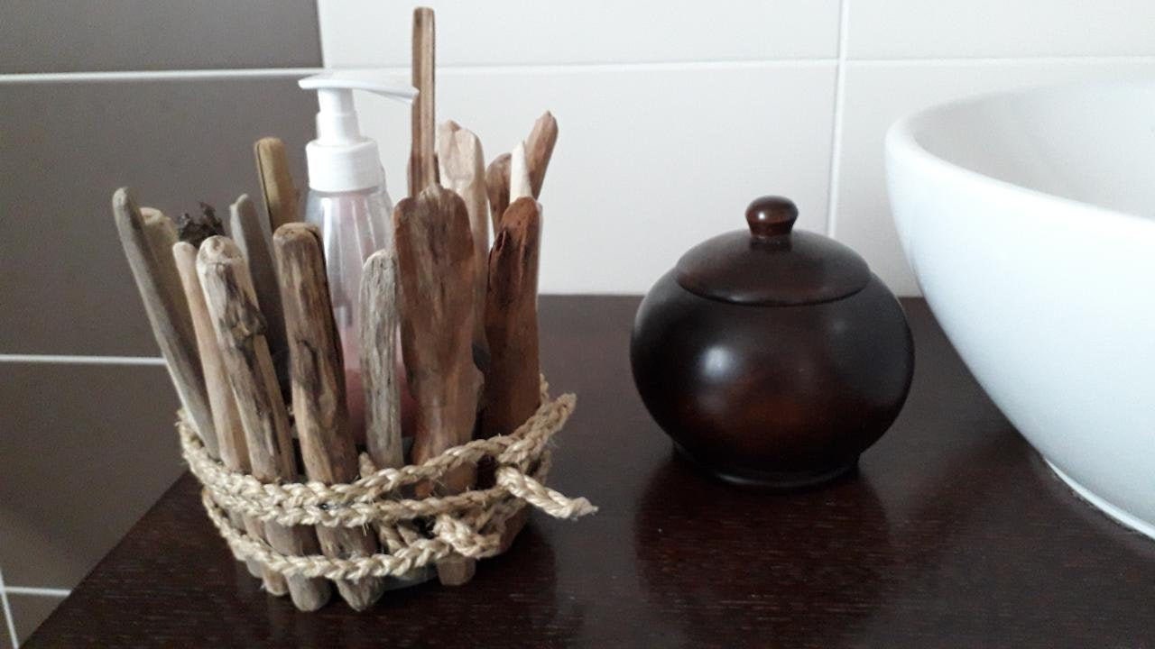 Cache Pot en Bois Flotté Création Originale Fait Main