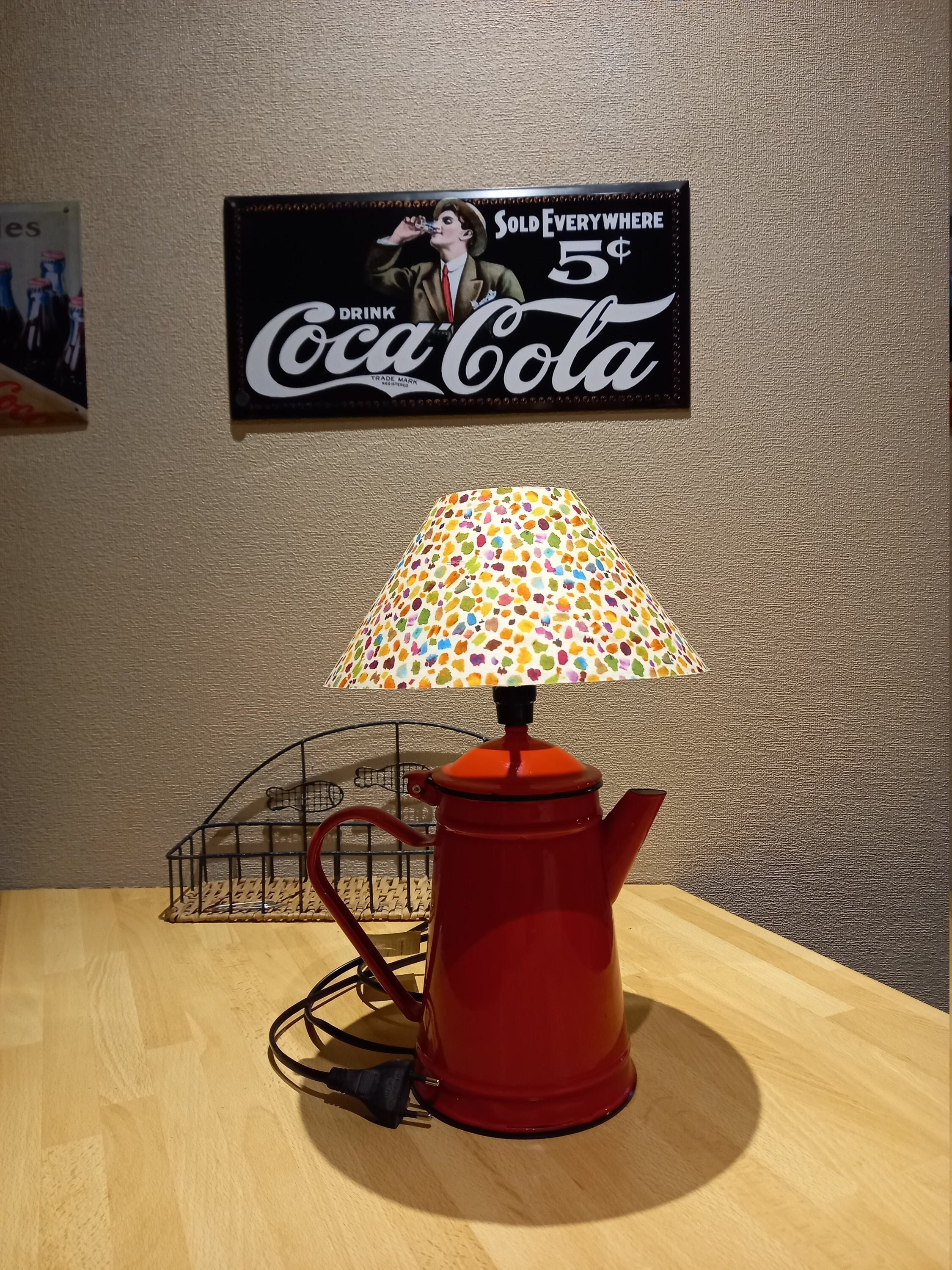 Lampe Cafetière Émaillée Ancienne en Upcycling