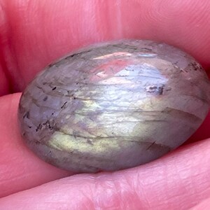 Flashy beautiful polished Labradorite pendant focal Cabochon for jewelry making.
