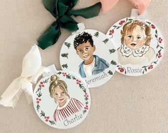 Benutzerdefinierte Hand bemalt Weihnachtsschmuck | Handbemalte Holzverzierung | benutzerdefinierte Kinder und Baby Ornament | personalisierte Weihnachtsverzierung