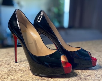 Very Prive 120 Patent Platform Gently Used Louboutin Pumps Size 37