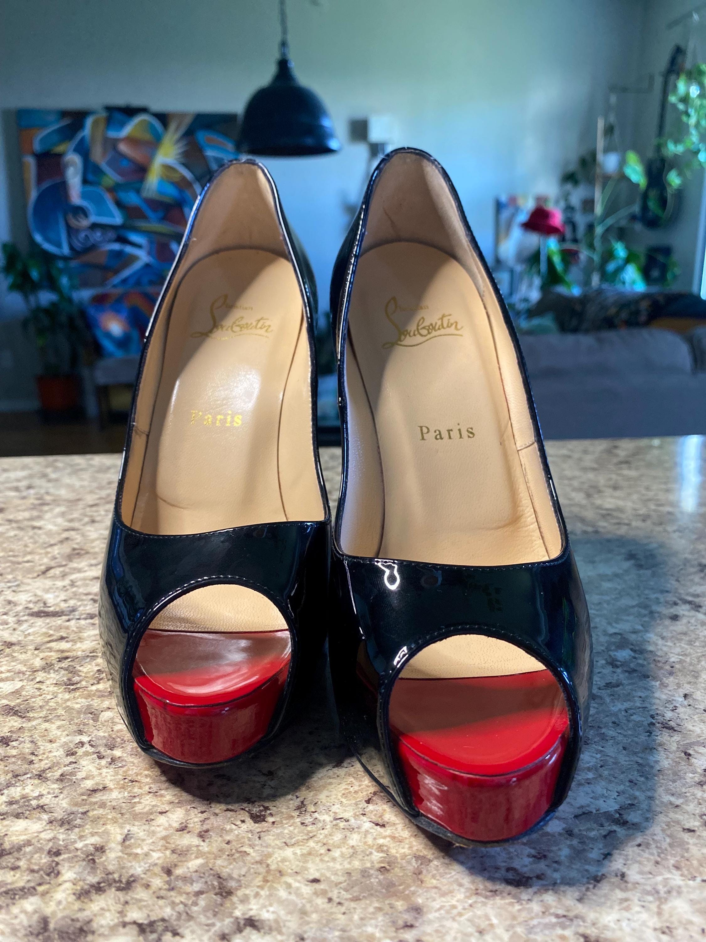 Very Prive 120 Patent Platform Gently Used Louboutin Pumps Size 37