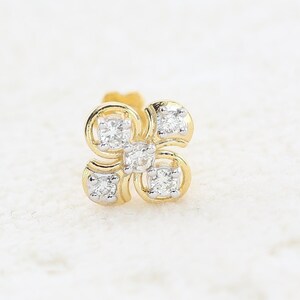 Delicato piercing al naso con 5 diamanti naturali rotondi in oro giallo 18 carati, perno da naso con diamante rotondo da 1,55 mm, perno da naso a vite