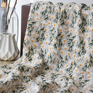 Daisy Blossom Floral Cotton Linen Fabric Daisy Embroidery Fabric for Summer Gril Dress Children&#39;s Clothing Tops Skirts 51 inches Width