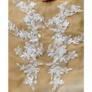 Mirror Pair Sequin Embroidery Flower Lace Applique Vines Lace Patches Leafs Motif For DIY Project Bridal Wedding Dress Craft Project