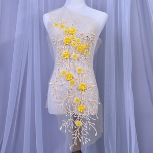 黄色の 3D 花柄刺繍レースアップリケ 花柄装飾パッチ ビーズ付き 3D 花柄レースモチーフ スパンコールフラワーアップリケ DIY ドレス用