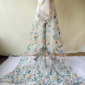 Exquisite Flower Fabric Delicate Flower Embroidery Fabric Leaves Embroidery Tulle Fabric For Wedding Dress Craft Project, Veil Bridal Lace