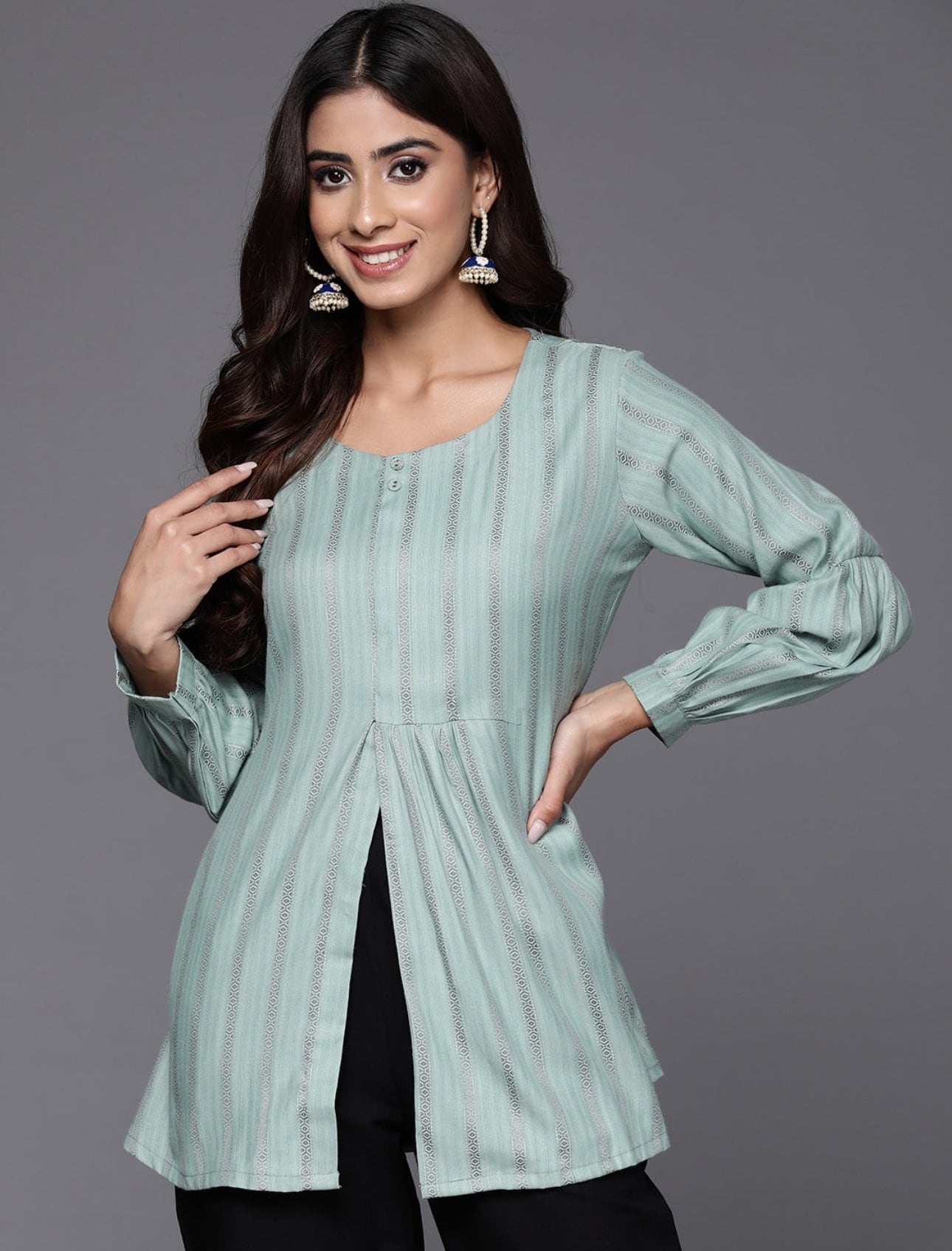 Volume sleeves clearance kurtis
