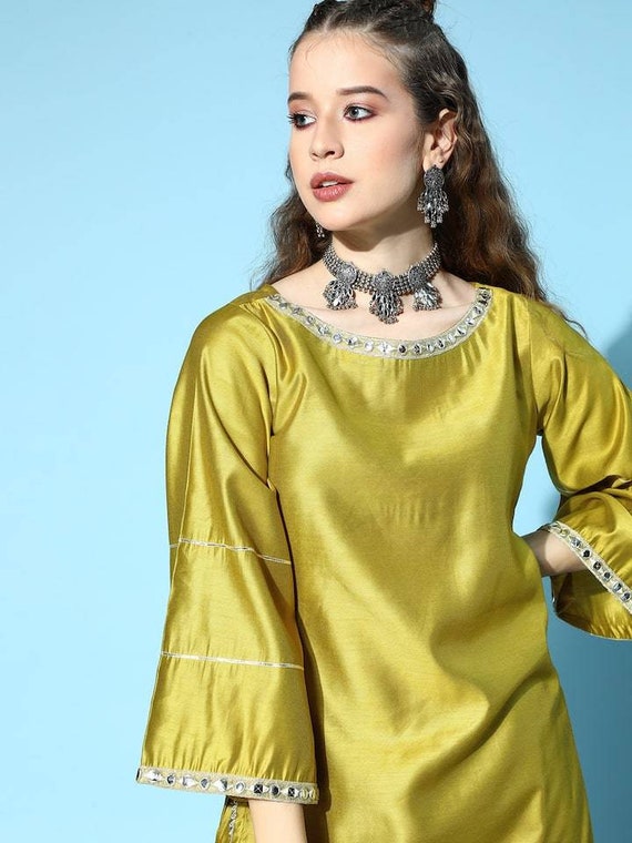 Anju Fabrics Bell Bottom Bamber Silk Party Wear Kurtis With Bottom Pan