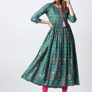 Plus Size Kurta Women - Green & Pink Printed A-Line Kurta For Women XXXL 4XL 5XL 6XL 7XL 8XL Kurtis For Women - Indian Dress - Indian Tunic