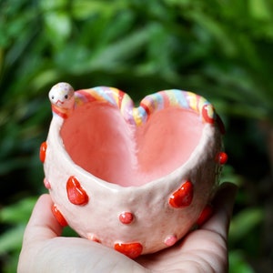 Valentine Snake Planter, Heart shape pottery, Cute Gift, Snake Gift, Handmade Planter, Animal Pot, Cactus, Succulent Pot, Home Décor image 4