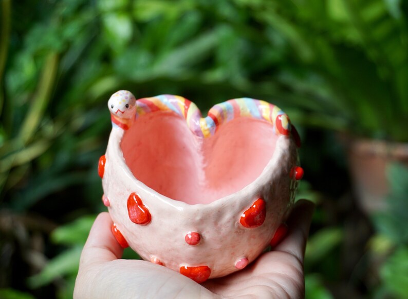 Valentine Snake Planter, Heart shape pottery, Cute Gift, Snake Gift, Handmade Planter, Animal Pot, Cactus, Succulent Pot, Home Décor image 4