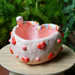 Valentine Snake Planter, Heart shape pottery, Cute Gift, Snake Gift, Handmade Planter, Animal Pot, Cactus, Succulent Pot, Home Décor image 1