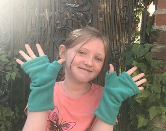 Kids Handwarmers ~Youth ~FingerlessGloves~Handwarmers~Fleece~Gloves~Kids~FingersFree~Warm~