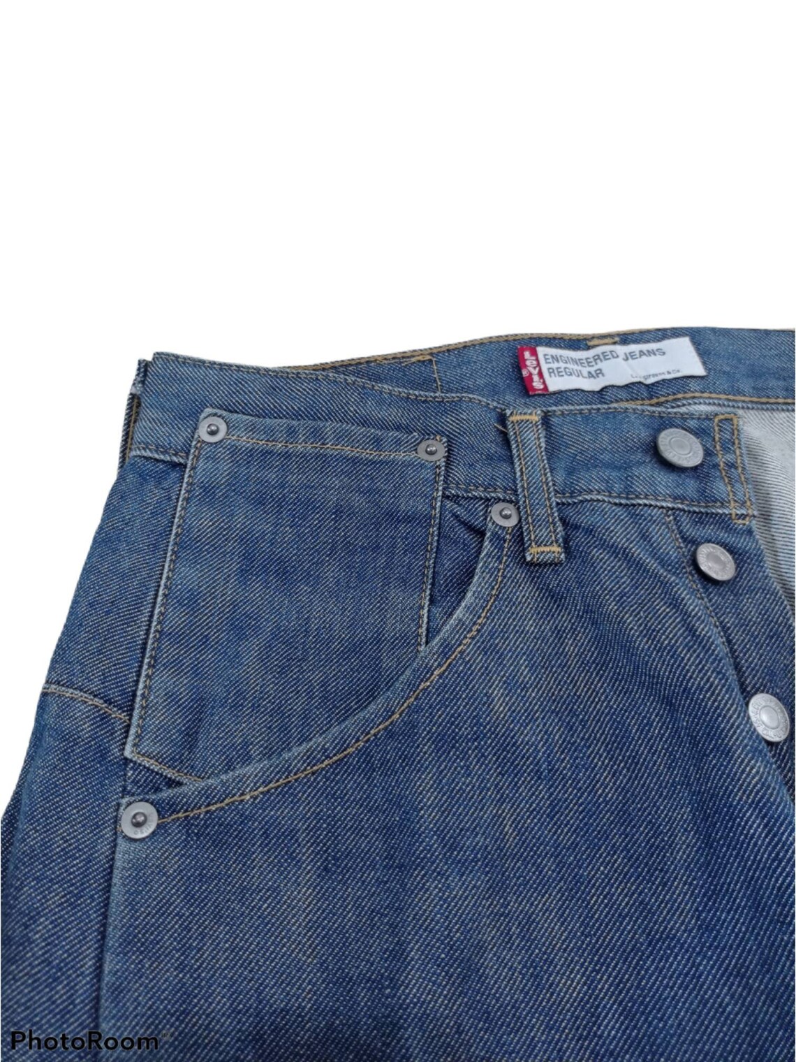 jeans levis engineered