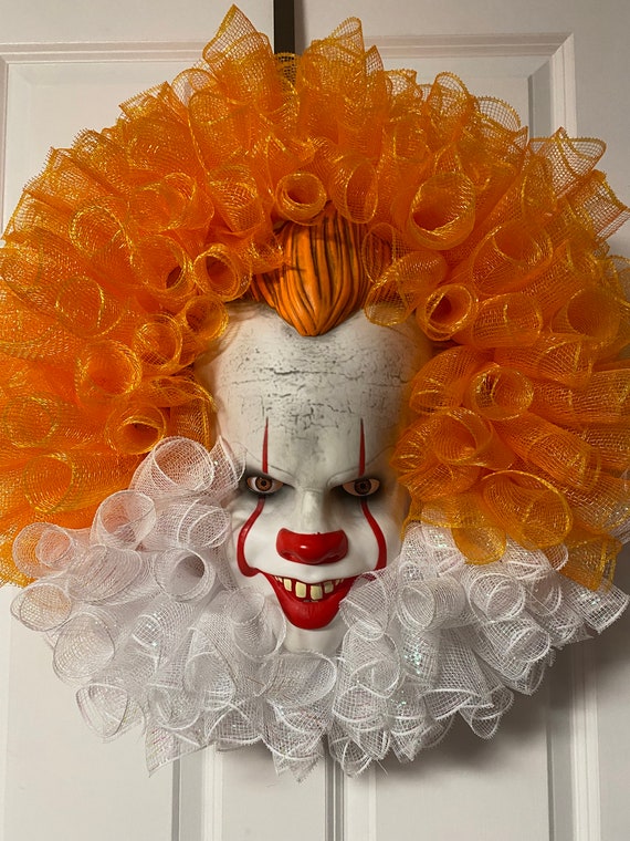 IT Pennywise Scary Clown Deco Mesh Halloween Spooky Wreath