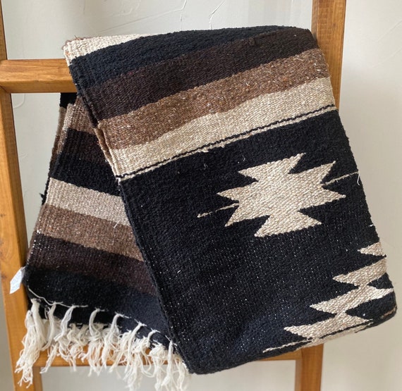 Mexican Blanket Diamond Black | Stadium Blanket | Picnic & Beach Blanket | Yoga Blanket| Vintage Style Throw | Yoga Blanket | Baja Blanket