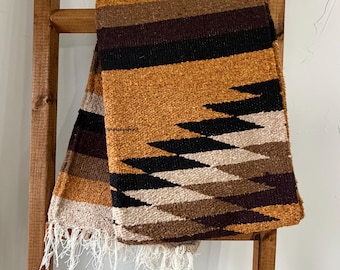 Gold Diamond Mexican Blanket: Handwoven Falsa Throw