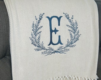 Monogrammed Cotton Blanket/Wedding Gift/Bridal Shower Present/Personalized Blanket/Custom Throw Blanket/Personalized Gifts/Floral Wreath