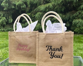 Custom Embroidered Jute Bags / Personalized Bridesmaid Tote Bag / Reusable Gift Bag / Teacher Gift / Thank You Gift Bag/ Groomsman Bag