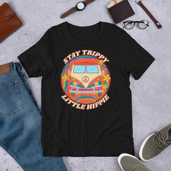 Verblijf Trippy Little Hippie Short-Sleeve Unisex T-shirt - Boho Distressed Hippie Graphic, Moderne Hippie Kleding, Vintage Retro Graphic